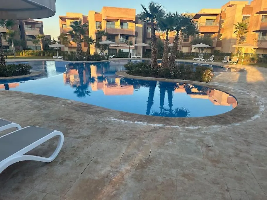 Appartement 3 Chambres En Rez-De-Jardin Avec Piscine Prestigia Marrakech マラケシュ アパート